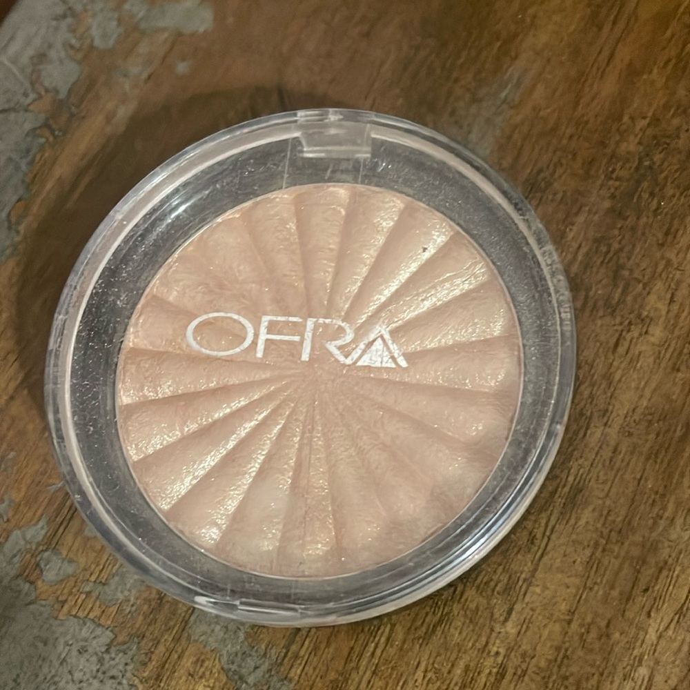 Ofra Highlight in Blissful